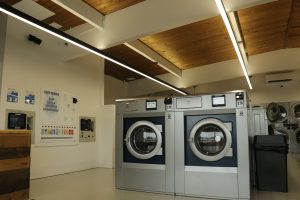 Self Service Laundry in Woodmont, Des Moines, WA