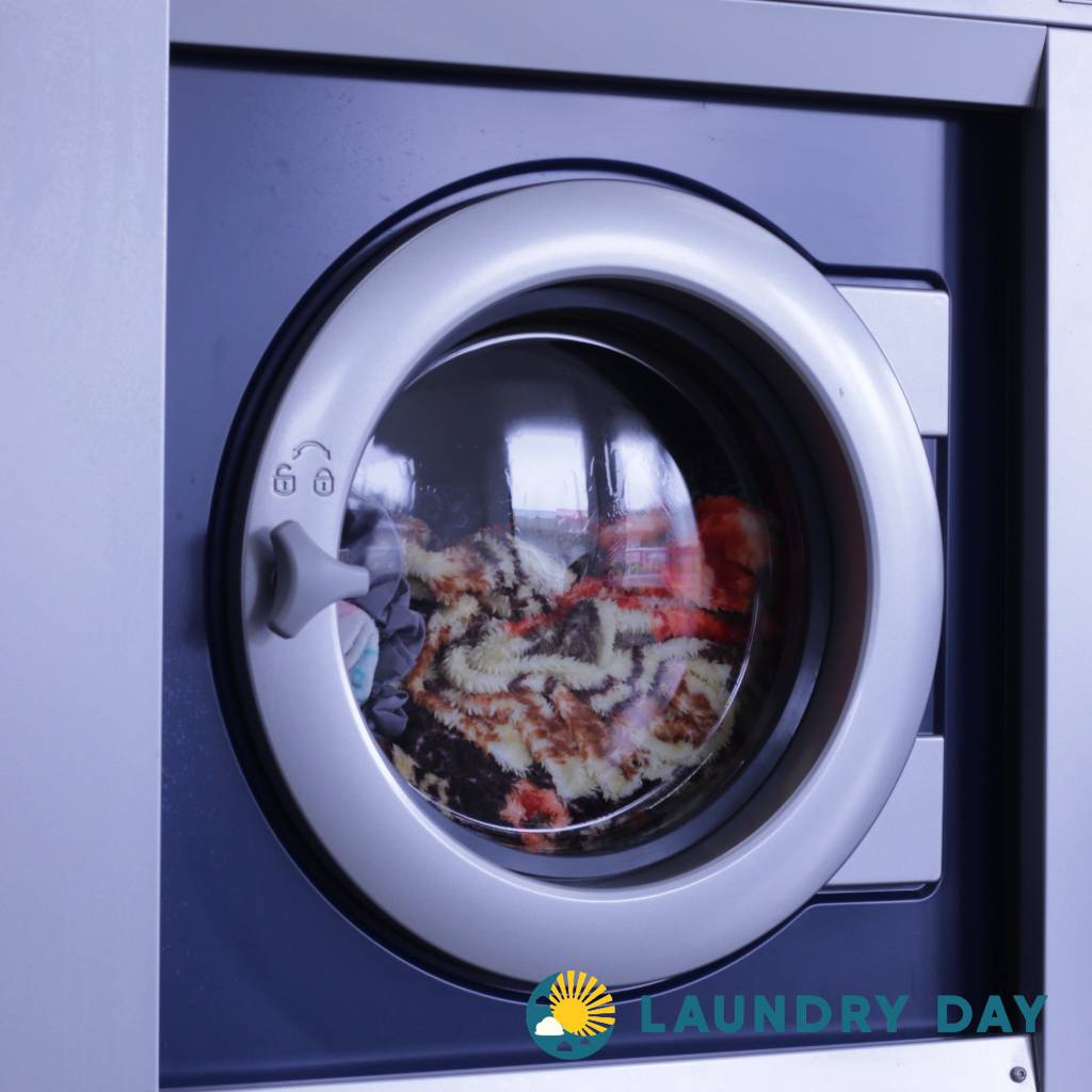 Commercial Laundry Service in Island Lake Park, Silverdale, WA